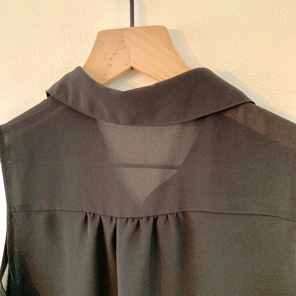 BLACK BUTTON UP TANK WITH COLLAR - Picture 2 of 6